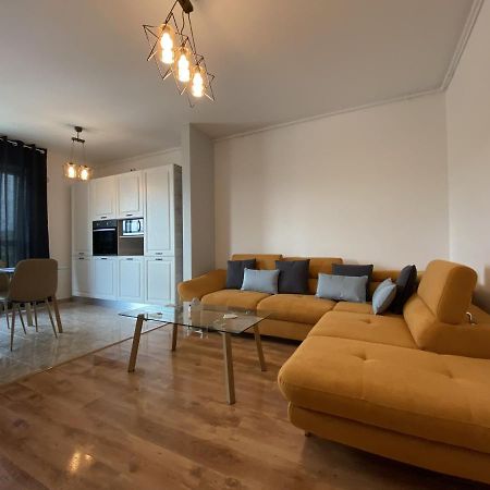 Deluxe Apartment With Balcony And Private Parking In Colvmna Residence Cluj-Napoca Extérieur photo