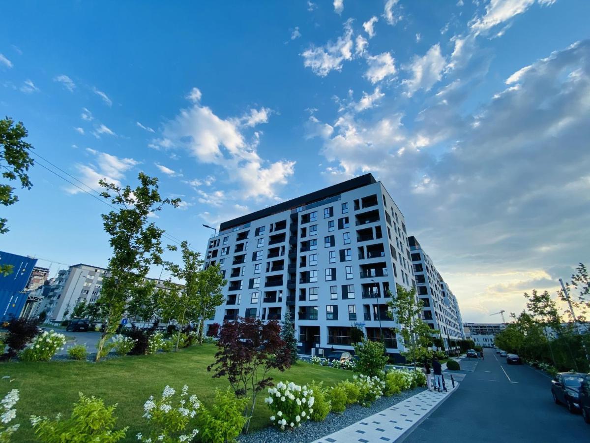 Deluxe Apartment With Balcony And Private Parking In Colvmna Residence Cluj-Napoca Extérieur photo