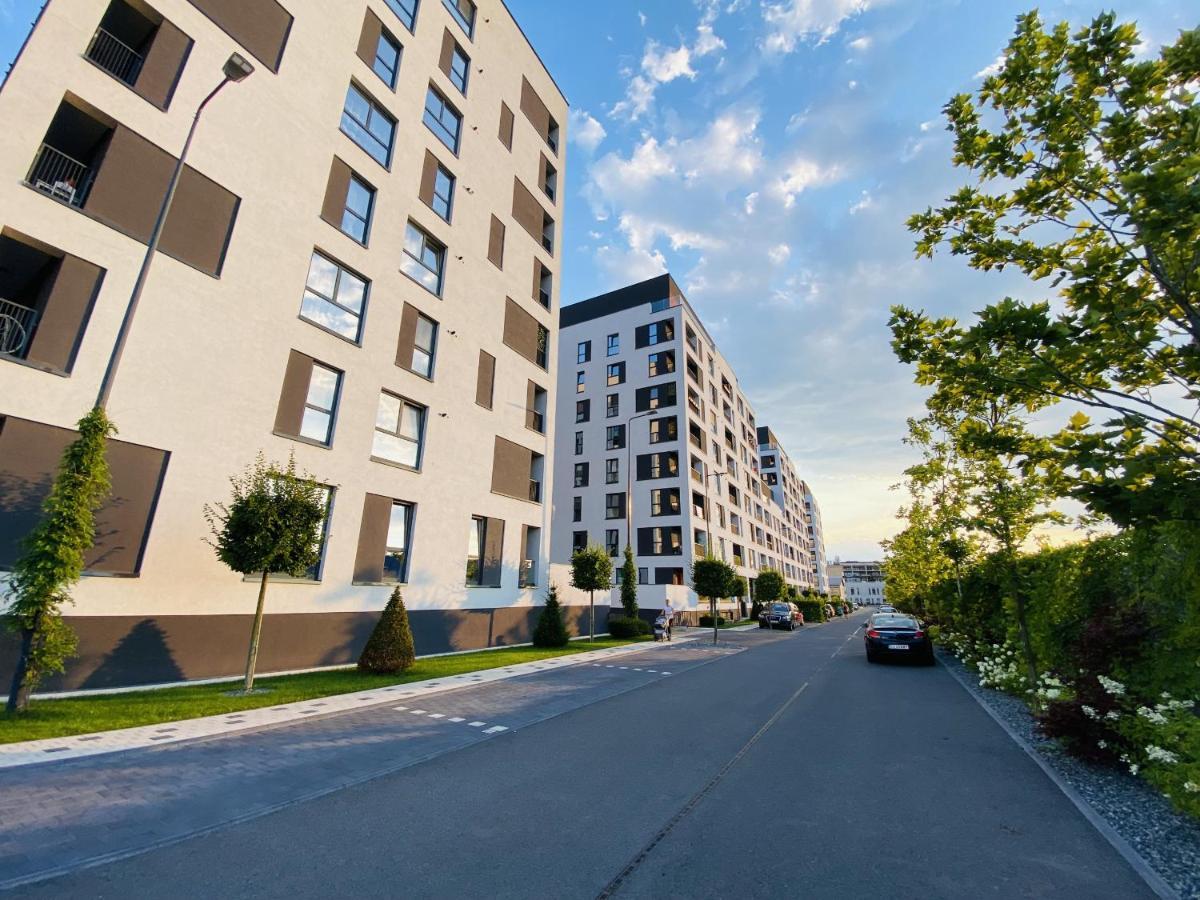 Deluxe Apartment With Balcony And Private Parking In Colvmna Residence Cluj-Napoca Extérieur photo